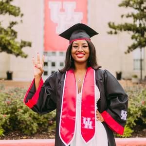 Meet your Posher, Arielle